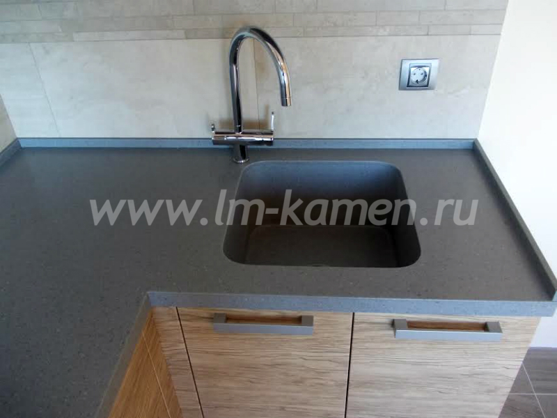 Мойка 400x400 из искусственного камня Hanex GL002 — www.lm-kamen.ru