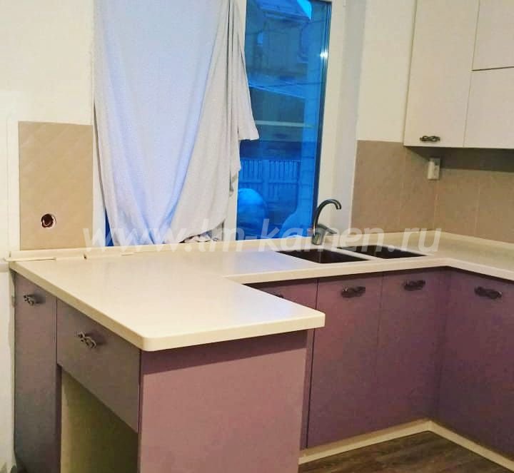 Кремовая столешница из акрила в кухню Кремовая столешница из акрила в кухню — www.lm-kamen.ru