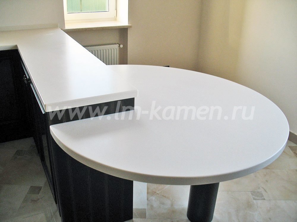 Круглая белая столешница из камня на кухню SD001 Dazzling White — www.lm-kamen.ru