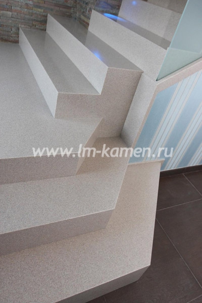 Ступени из искусственного камня для лестниц Corian Willow — www.lm-kamen.ru