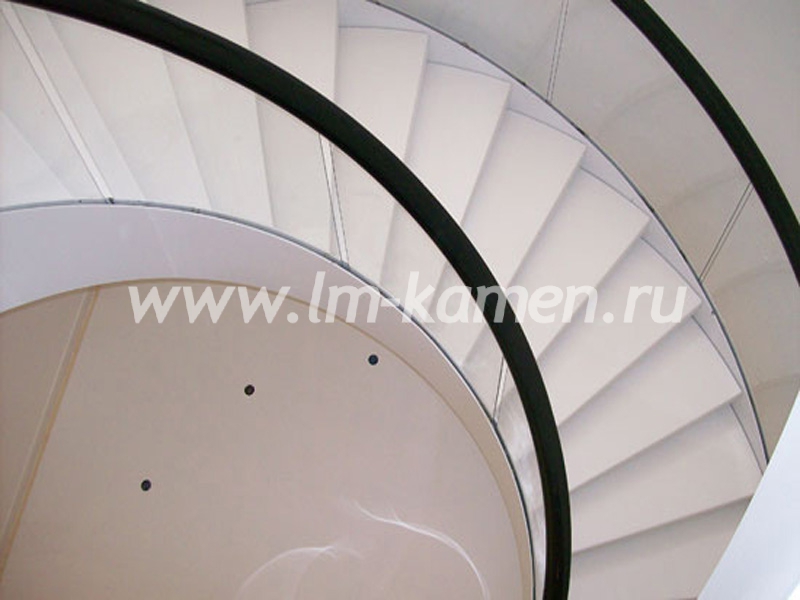 Лестницы из камня Corian — www.lm-kamen.ru