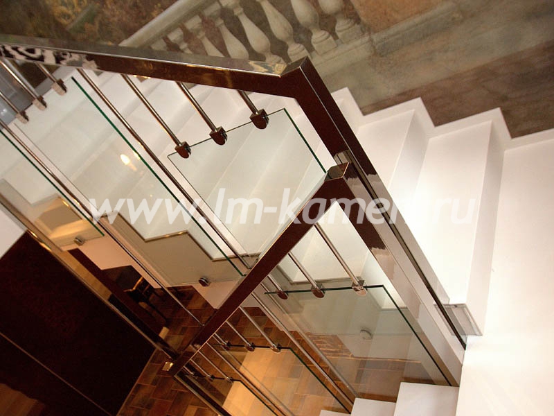 Ступени для лестницы из камня Montelli Bellagio — www.lm-kamen.ru
