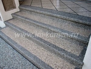 Ступени для лестницы из кварца Technistone