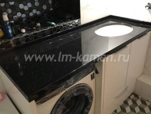 Черная столешница для ванной Samsung Staron
