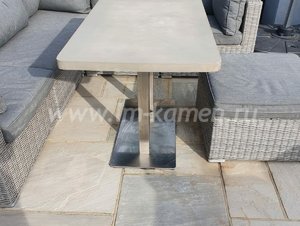 Столешница для улицы из акрила Corian