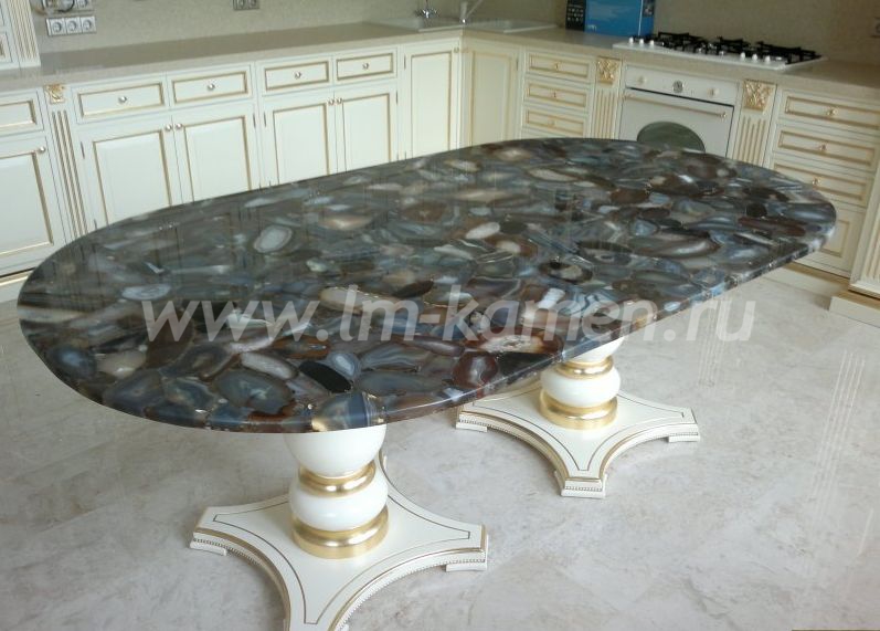 Овальный стол для кухни из искусственного камня — www.lm-kamen.ru