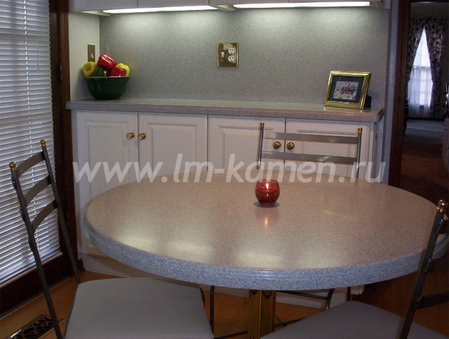 Круглый стол из камня на заказ — www.lm-kamen.ru