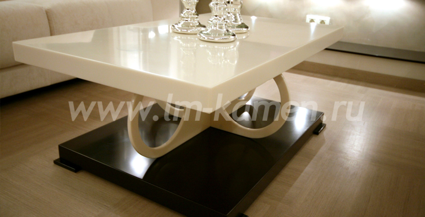 Стол из акрилового камня Staron Solid Pearl (SP011) — www.lm-kamen.ru